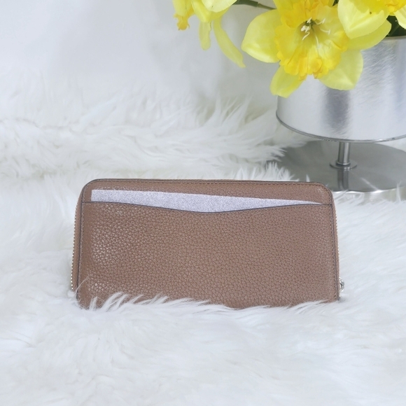 Kate Spade leather brown large wallet  new - Picture 6 of 10